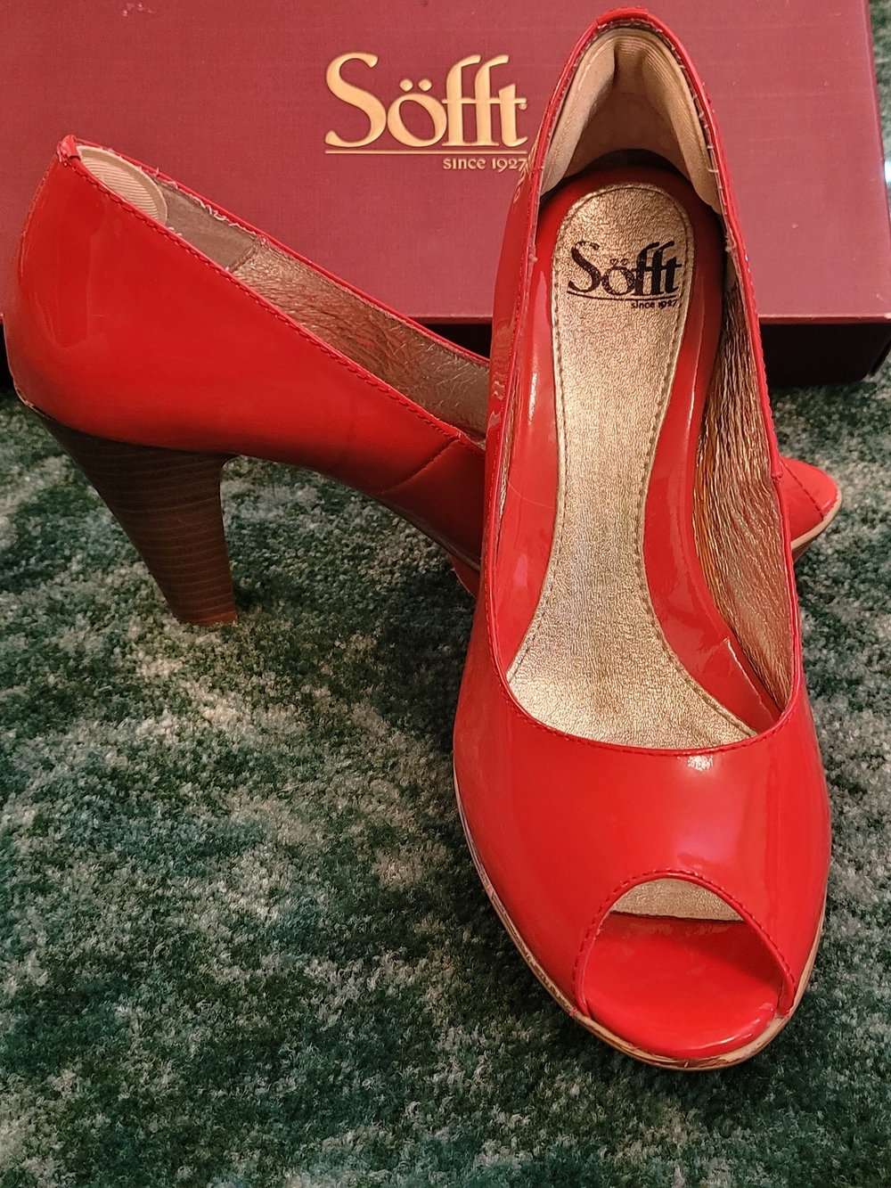 Flirty Söfft Poppy-Red Patent Peep-Toe Heels